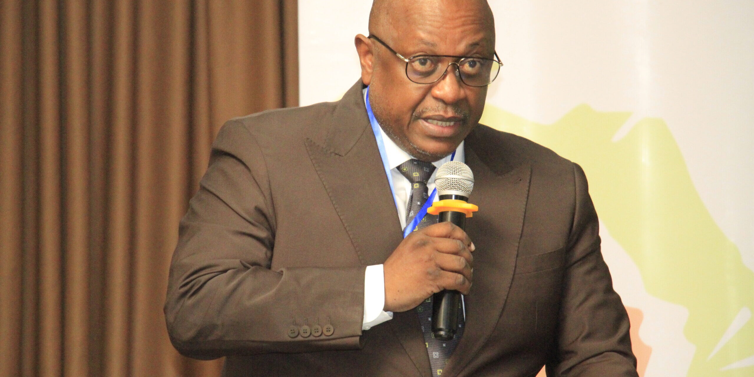 Dr Jean Jacques Mbungani